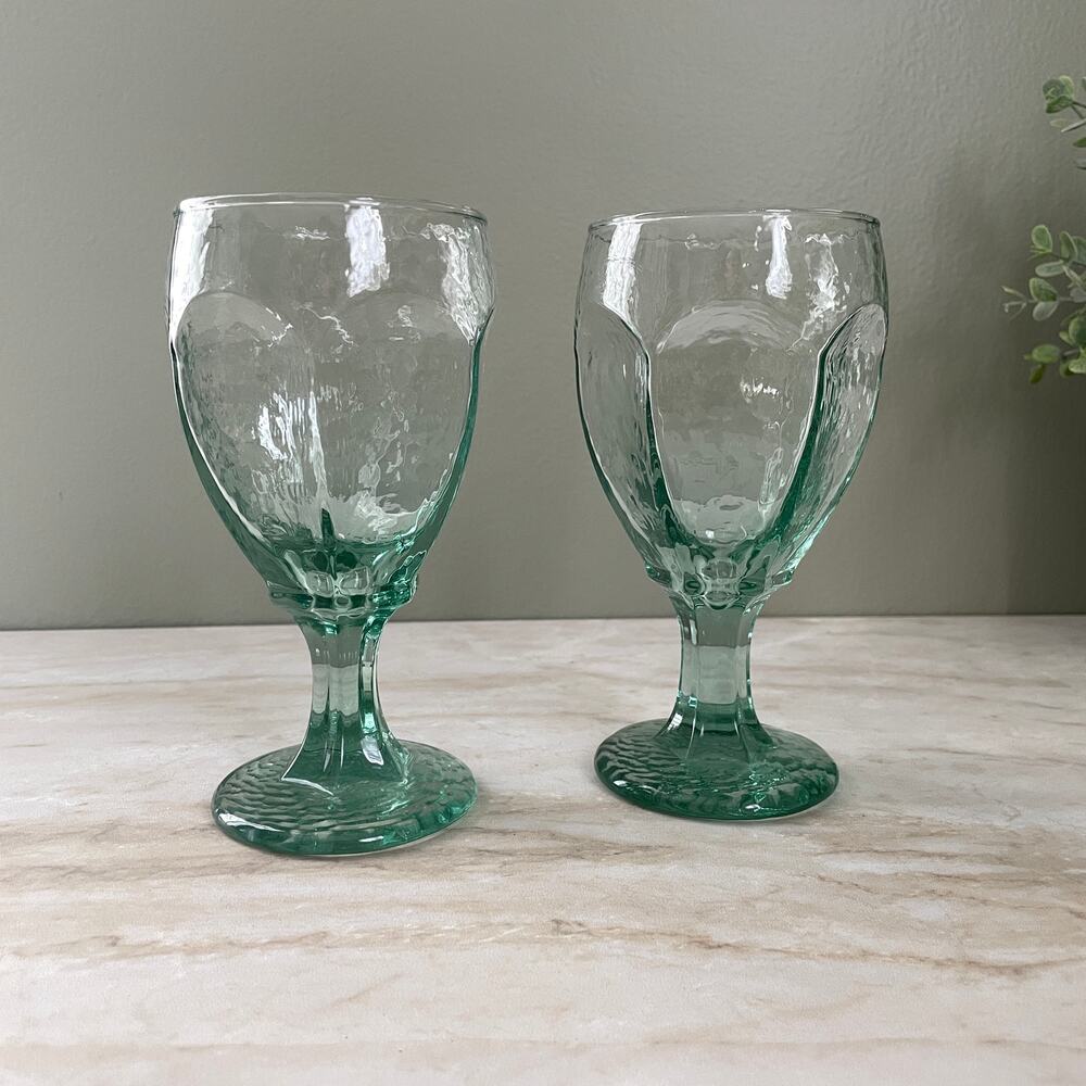 Vintage 1980s Pair of Libbey Chivalry Green Goblets - Set of 2 Glasses